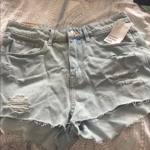 Adorable high waisted denim shorts. Brand new!